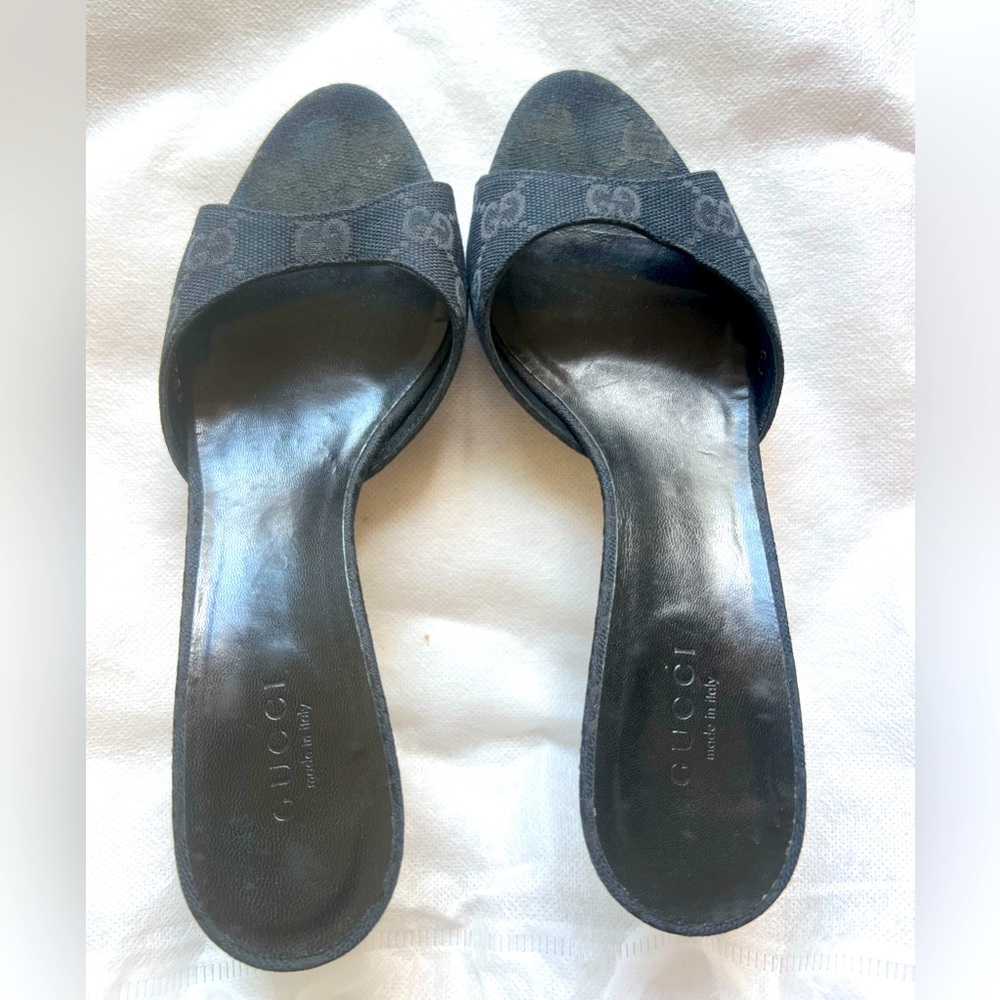 Gucci GG bamboo sandal size 5 /35